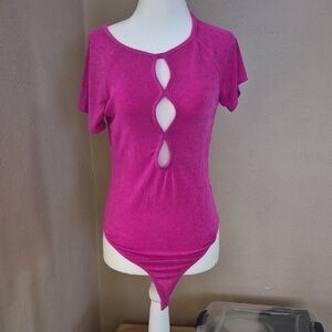 wild fable Fuchsia Keyhole Short Sleeve Bodysuit